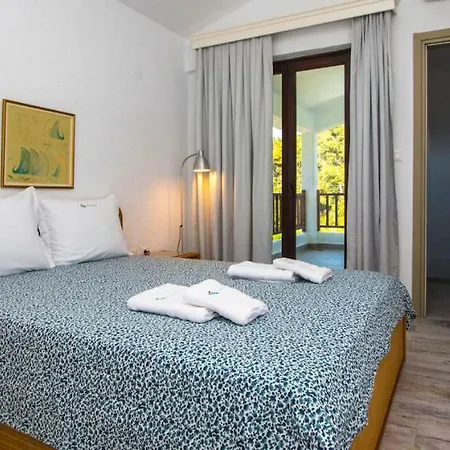 Lorenia Garden Villa, Elani Villa KASSANDRA